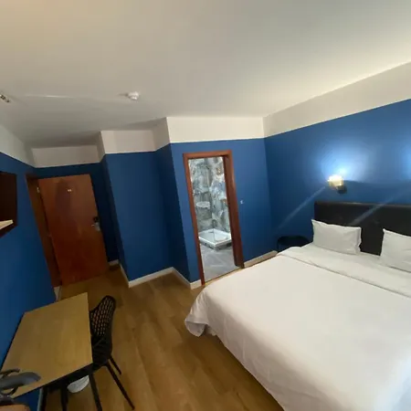 Windsor Hotel 2*